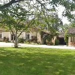 En Francaison En Lomagne Gersoise Goutz